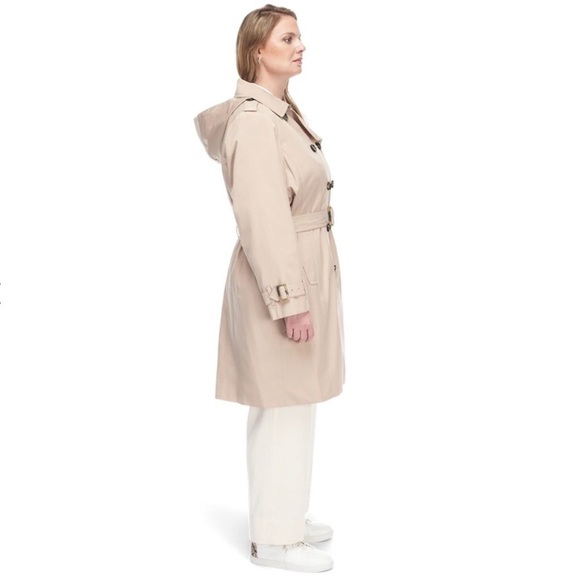 LONDON FOG— double breasted trench coat - Picture 2 of 5